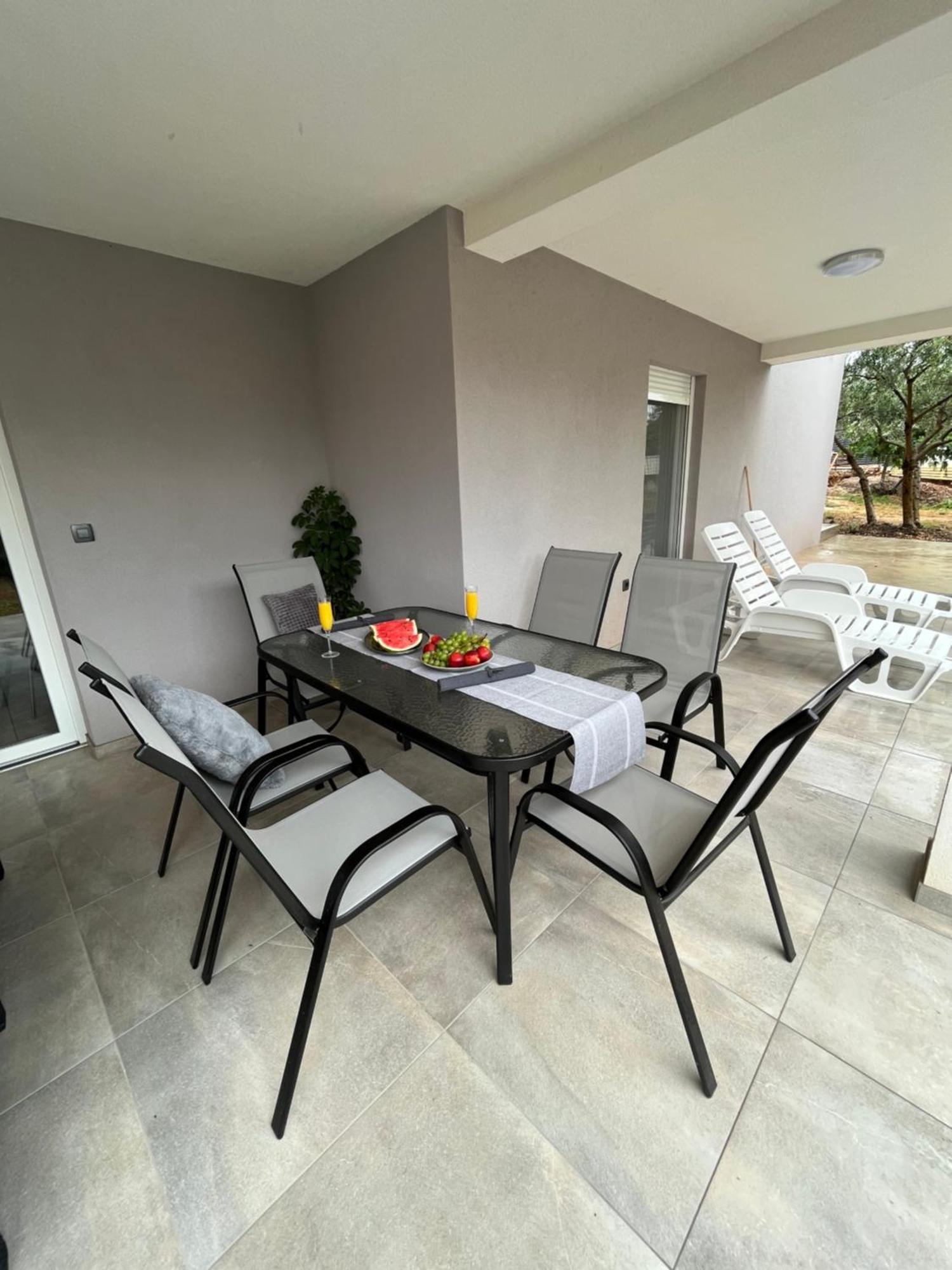 Apartman Oliva Zadar Exterior foto