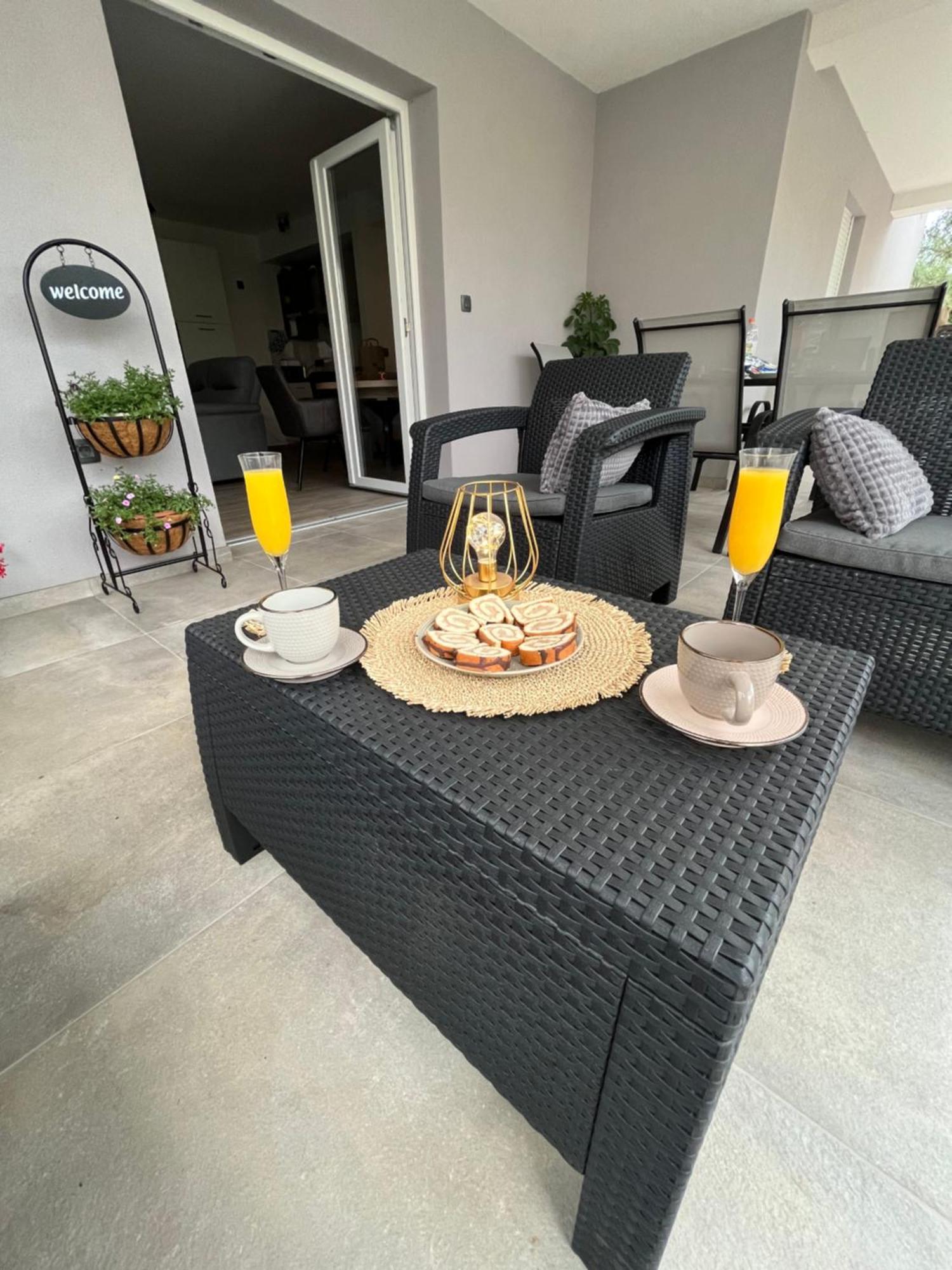 Apartman Oliva Zadar Exterior foto